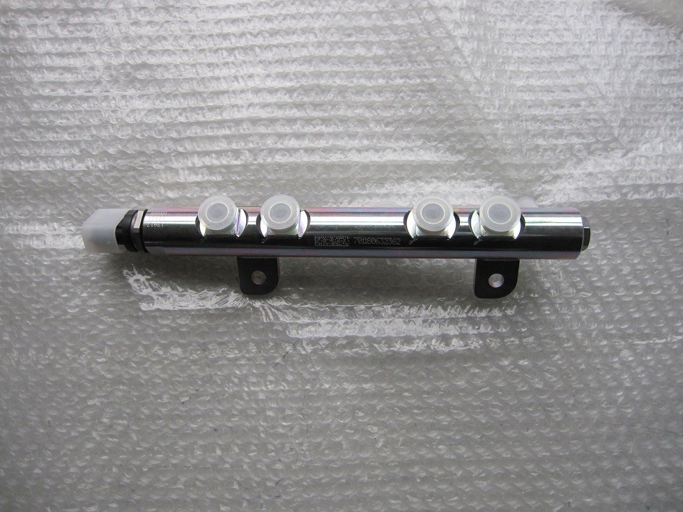 ISF3.8 common rail pipe 5259689 0445224013