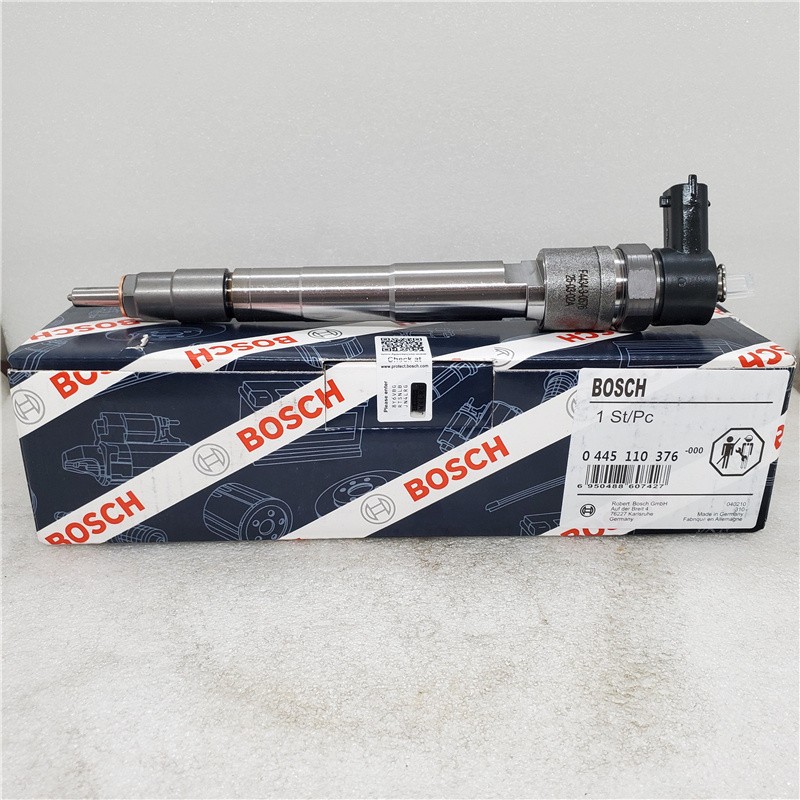ISF3.8 fuel injector 5258744 0445110376